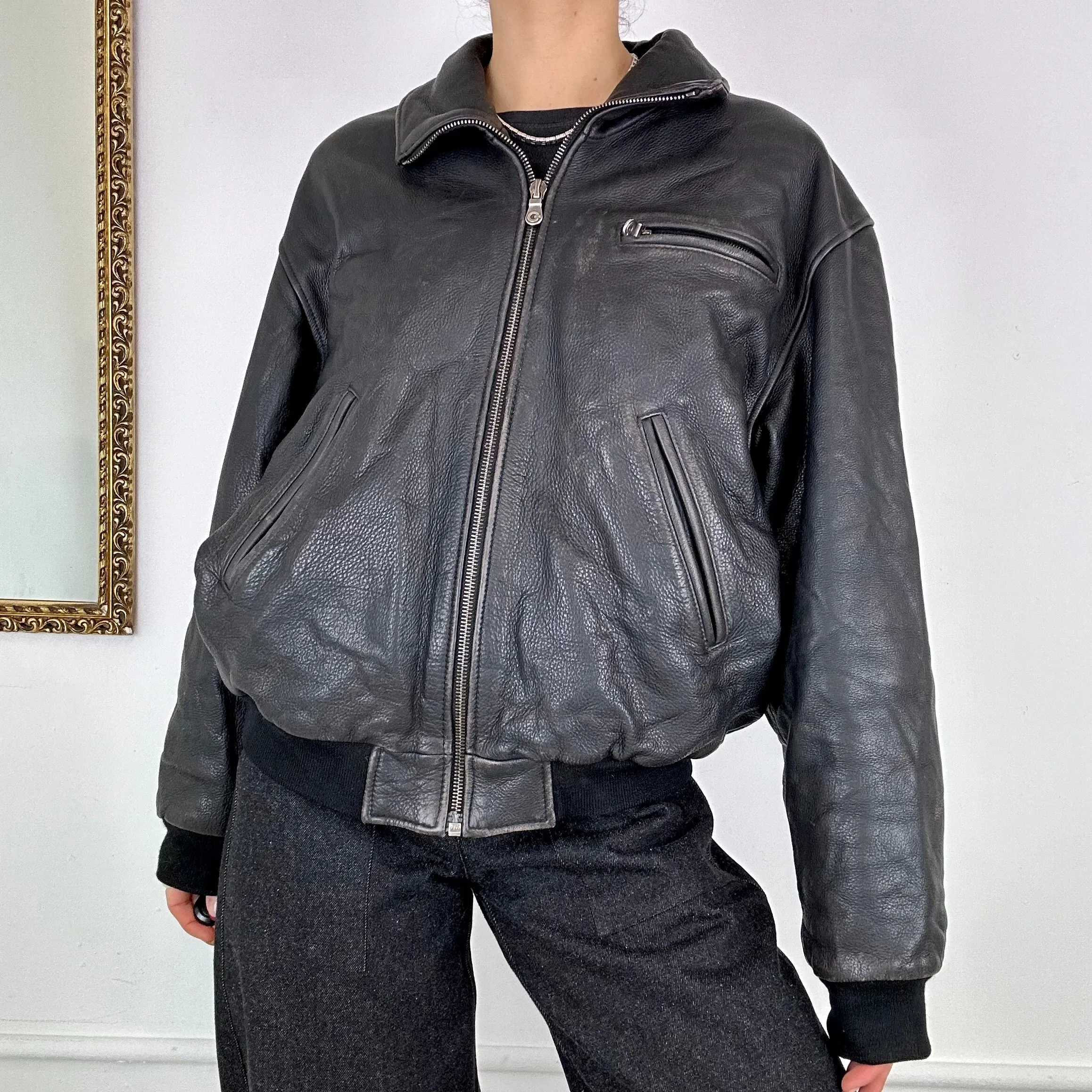 90’s black leather jacket