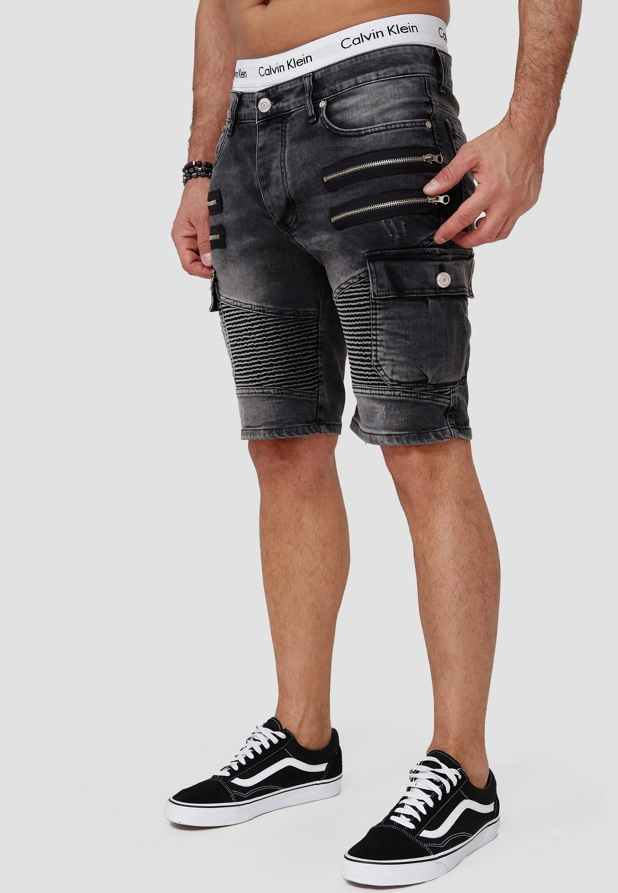 Araf Cargo Denim Shorts - Black X81B