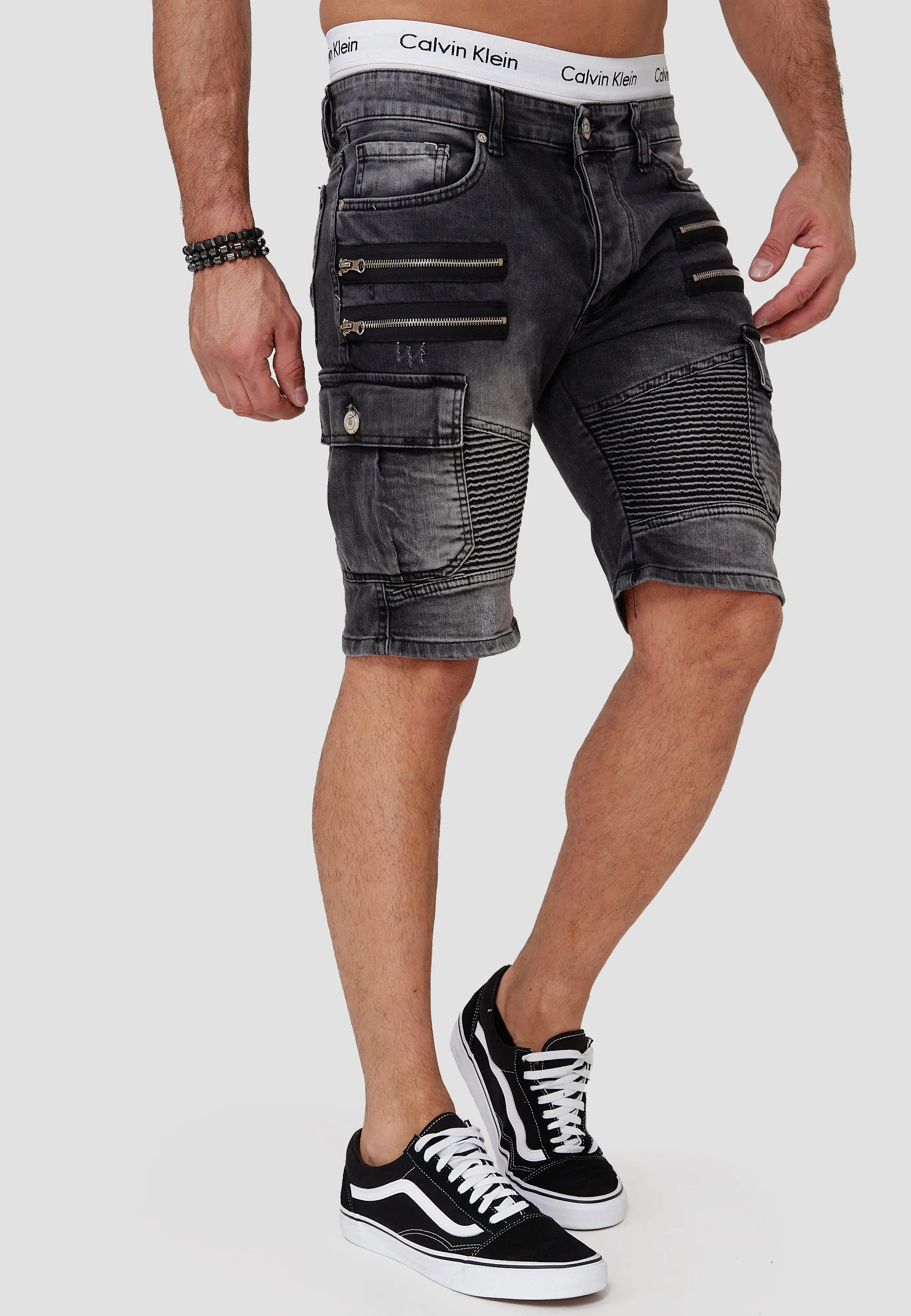 Araf Cargo Denim Shorts - Black X81B