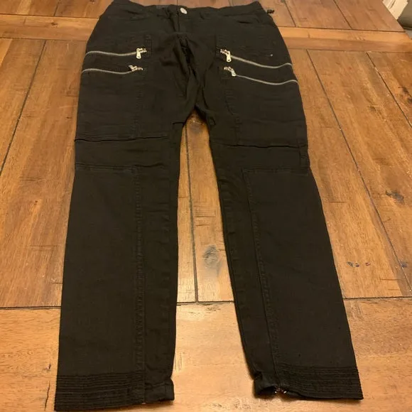 BLANK NYC Zipper Cargo Pants Size 25