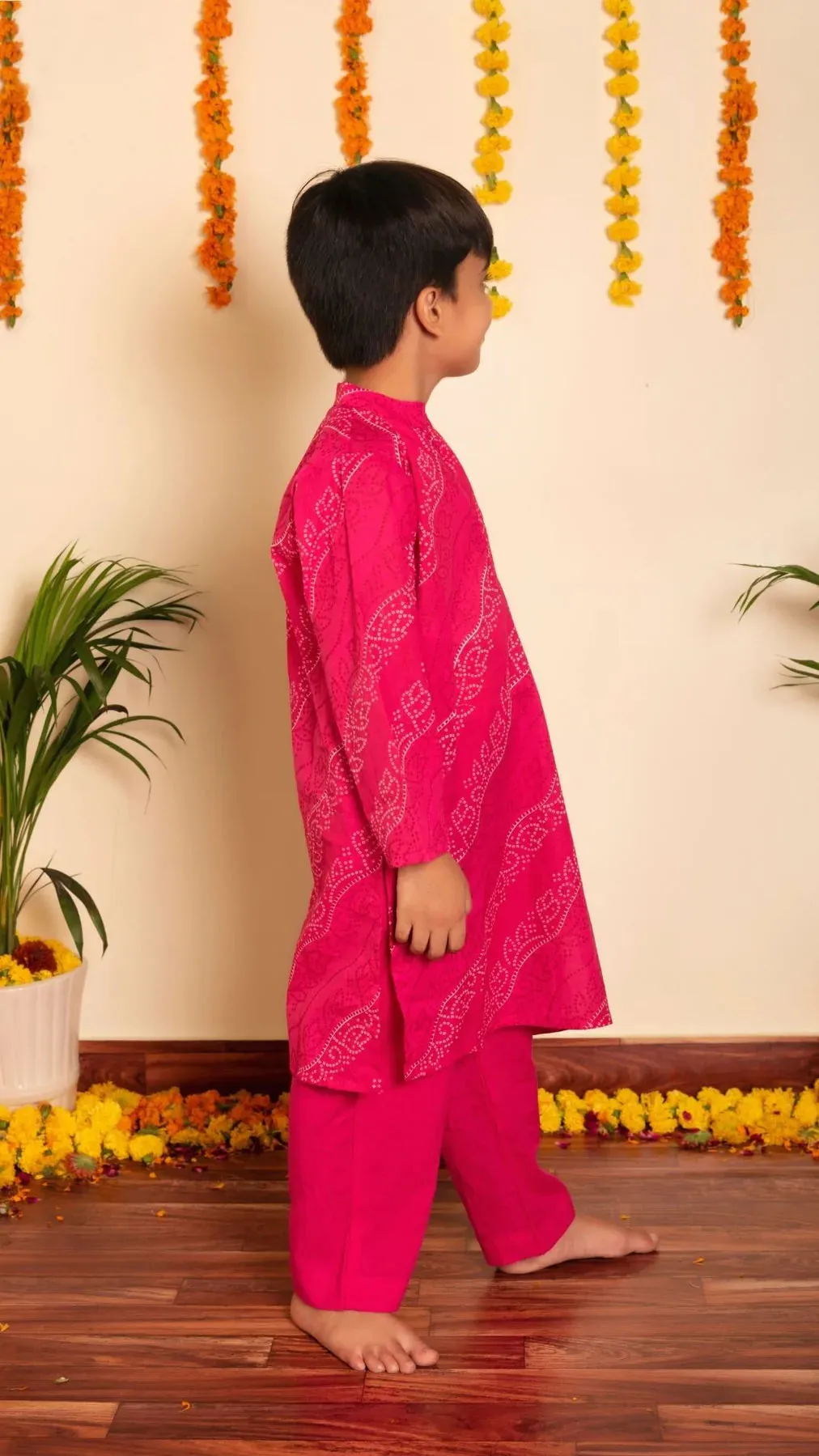 Boys Cotton Pink Bandhej Print Kurta Pant Set