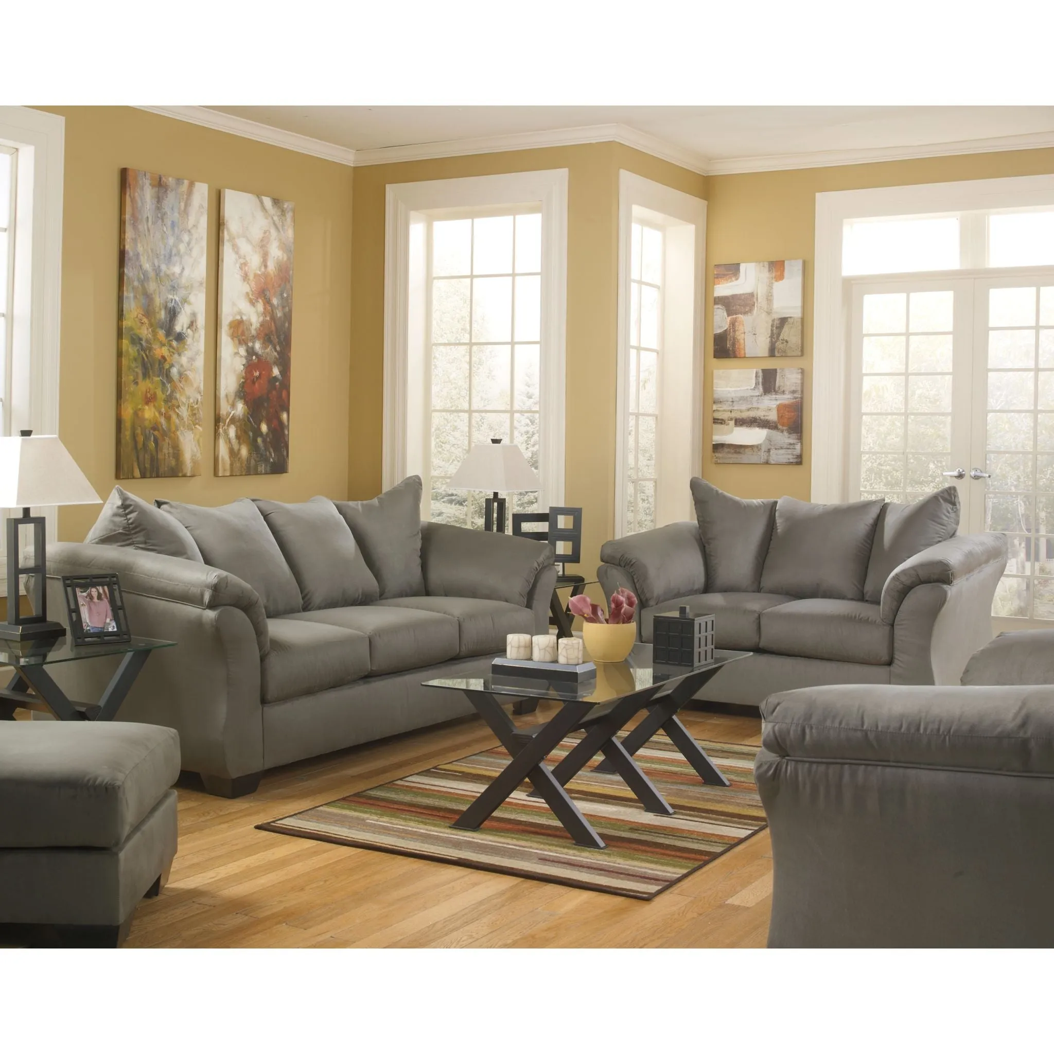 Darcy Loveseat