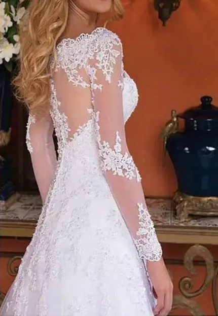 Elegant Lace A Line Wedding Gown All Sizes/Colors