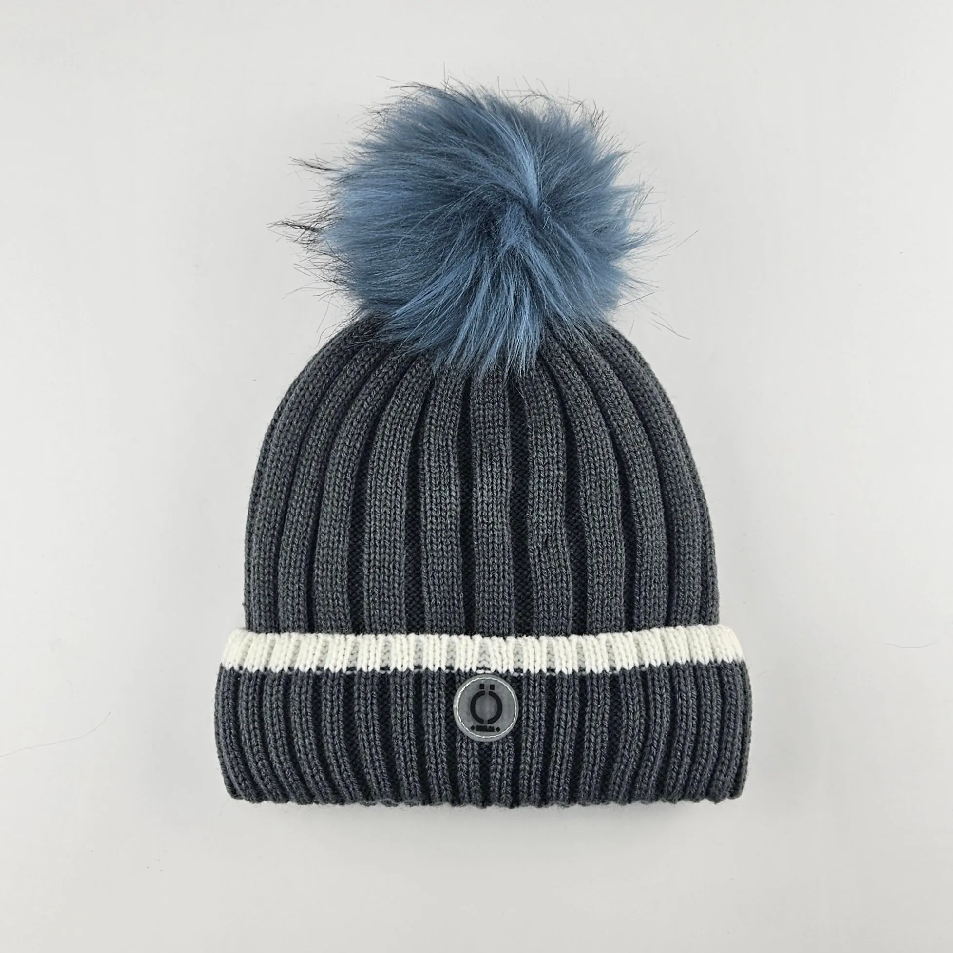 Grey Stripe Tuque