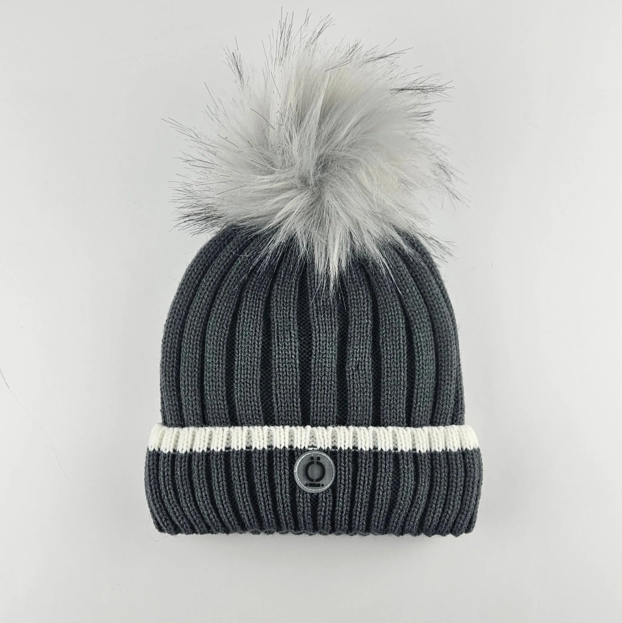 Grey Stripe Tuque