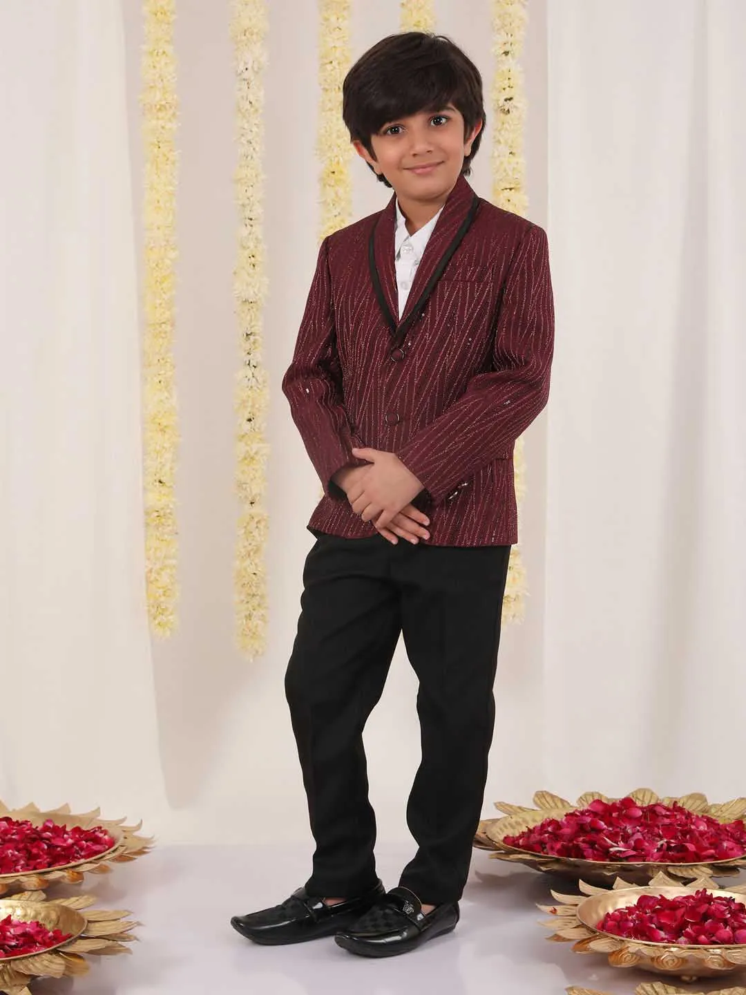 Jashvi Boy's Maroon Sequined Blazer