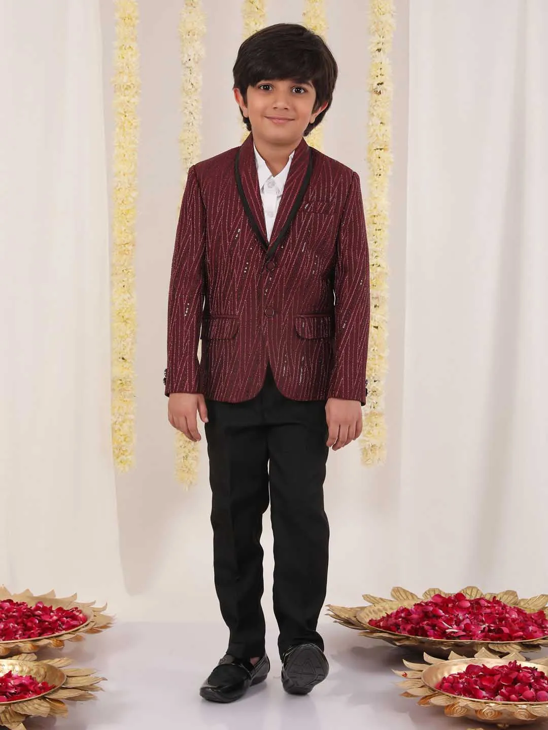 Jashvi Boy's Maroon Sequined Blazer