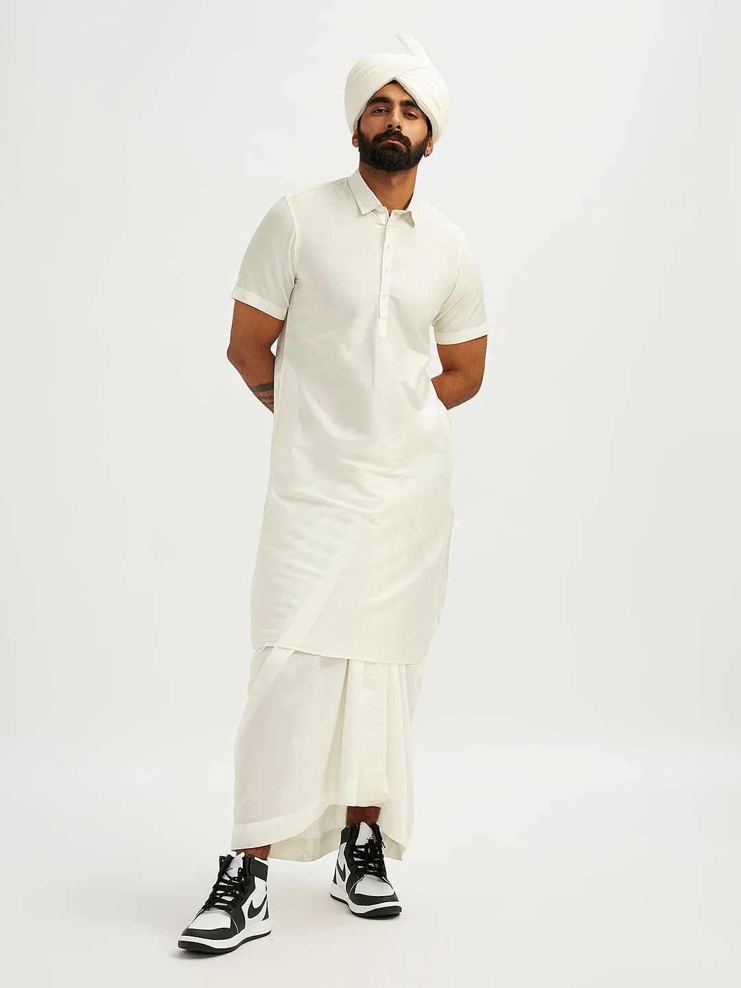 Jashvi Men's White Viscose Kurta, Lungi,Safa And Shacket Set