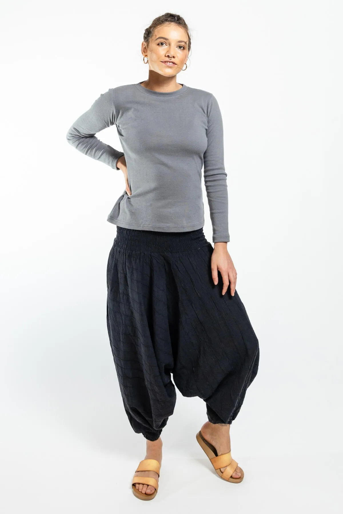 Low Crotch Pants Pintuck - Black