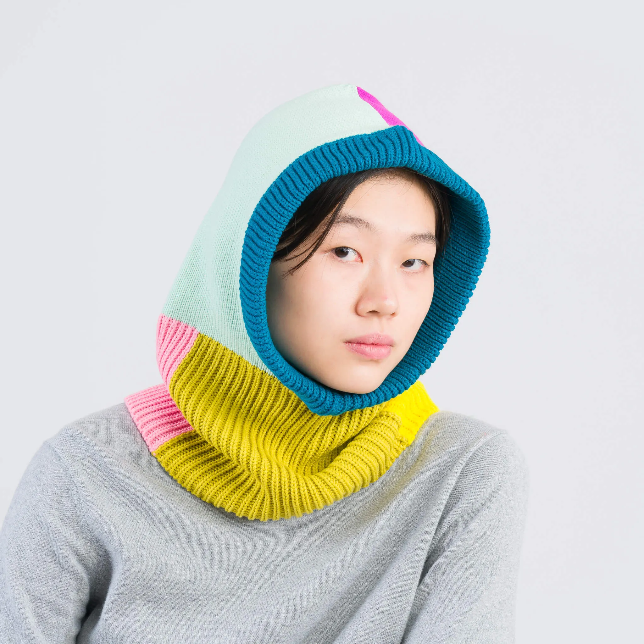 Mismatch Knit Hood