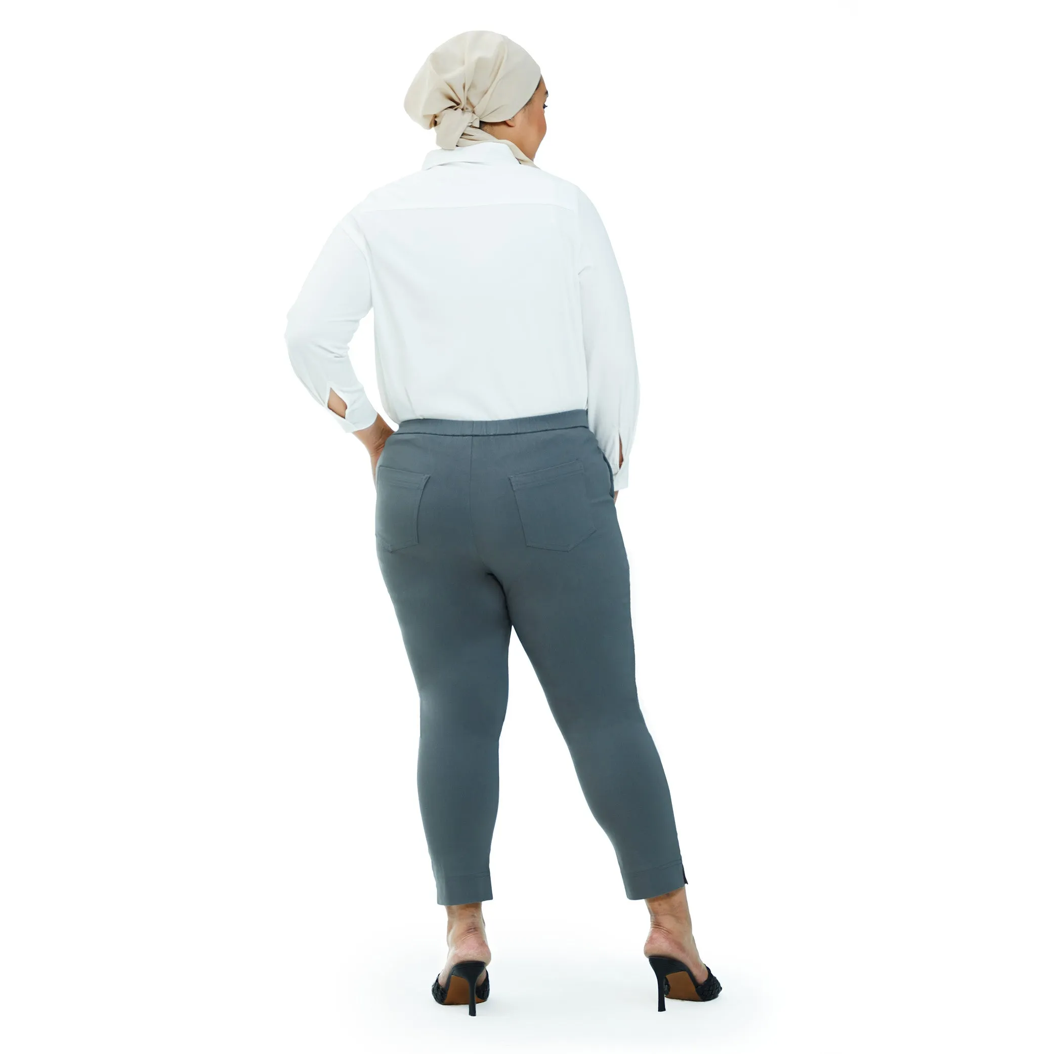 Signature Ultra-Stretch Ankle Pants