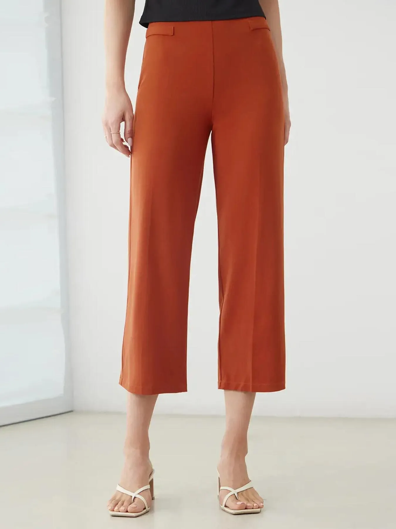 Straight Leg Cropped Pants