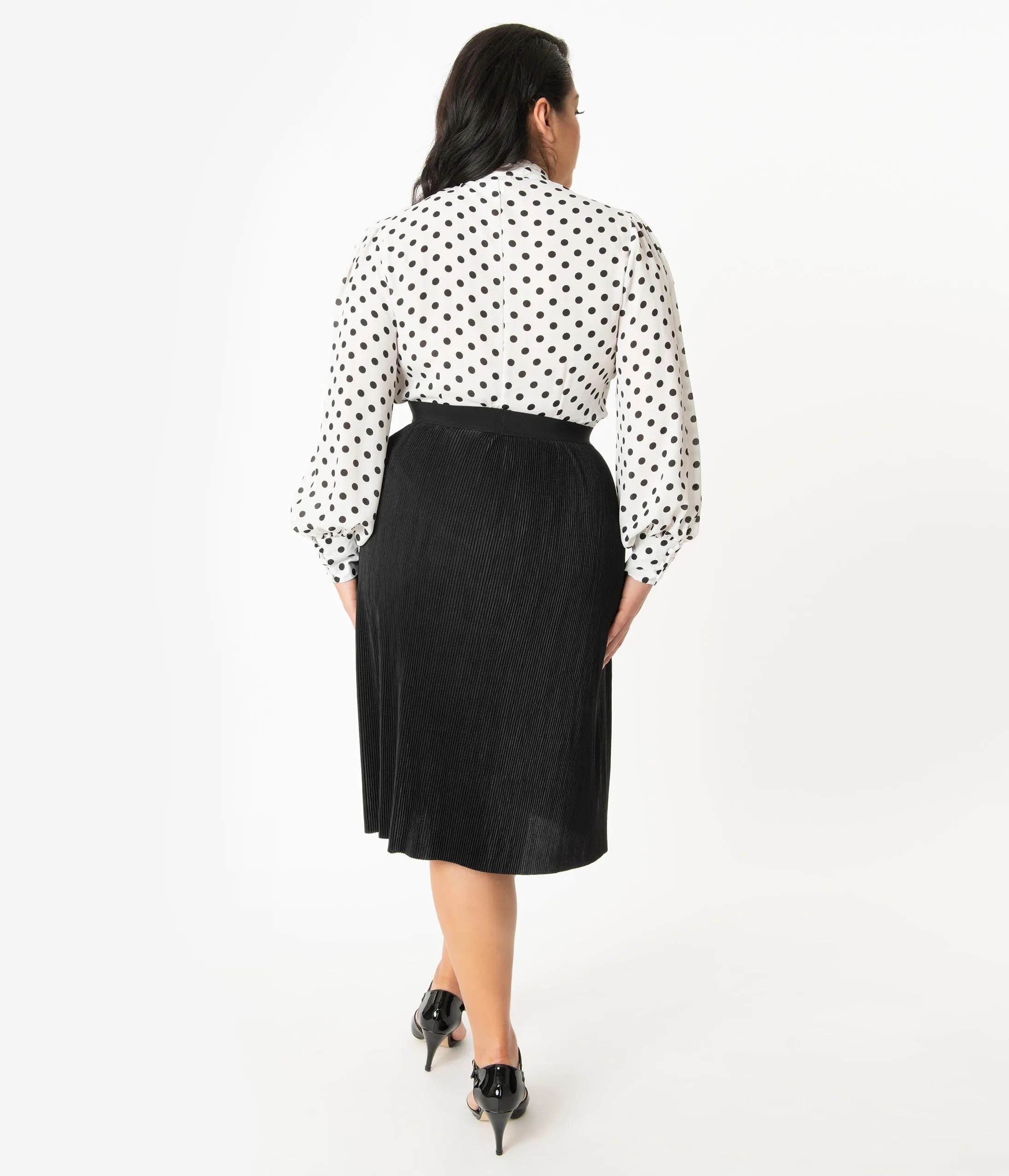 Unique Vintage Plus Size Black Pleated Susie Skirt