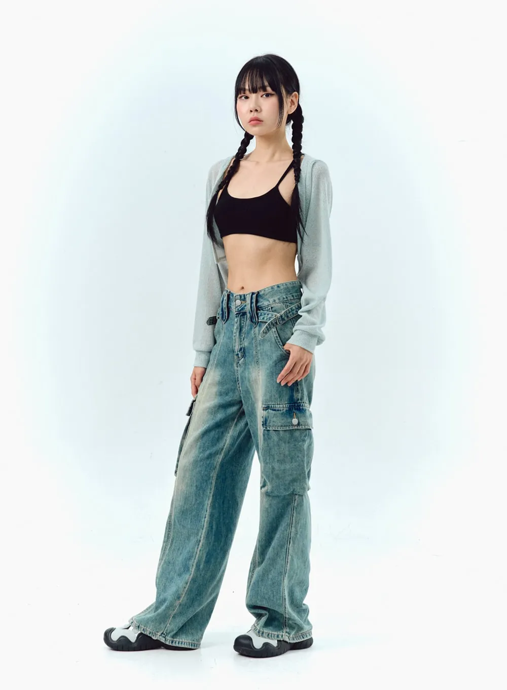 Wide Leg Cargo Jeans in Washed Blue IG311